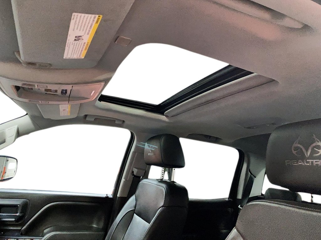 2018 Chevrolet Silverado 1500 in Jonquière, Quebec - 14 - w1024h768px