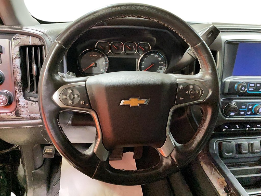 2018 Chevrolet Silverado 1500 in Jonquière, Quebec - 13 - w1024h768px