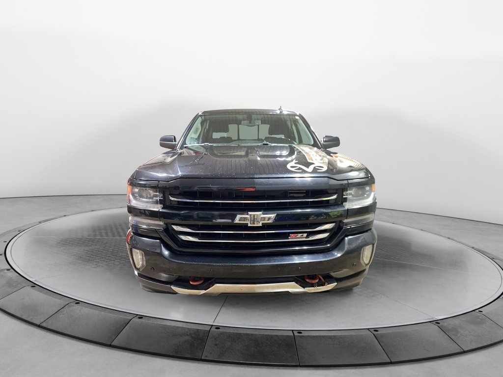2018 Chevrolet Silverado 1500 in Jonquière, Quebec - 2 - w1024h768px