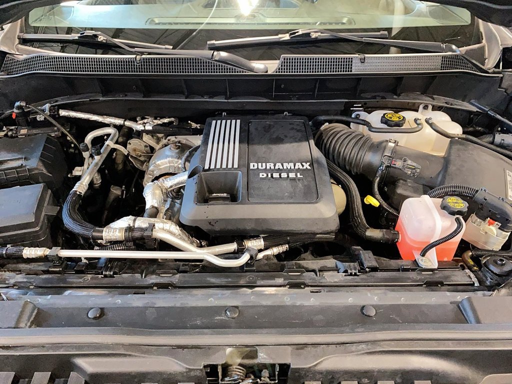 2021 Chevrolet Silverado 1500 in Jonquière, Quebec - 15 - w1024h768px