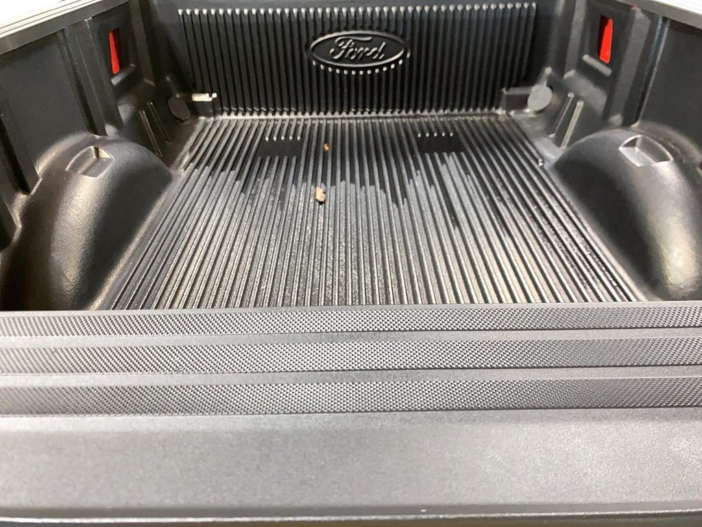2023 Ford F-150 in Jonquière, Quebec - 4 - w1024h768px