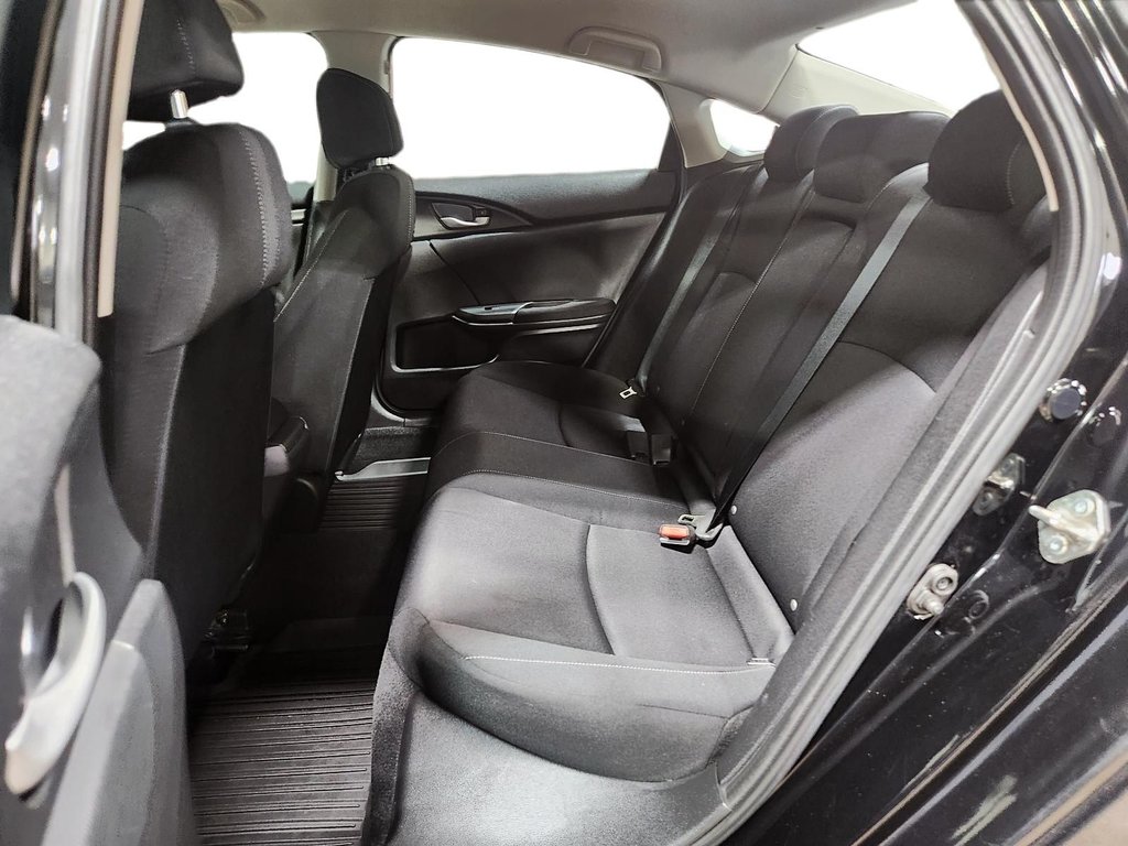 2019  Civic Sedan LX in Chicoutimi, Quebec - 12 - w1024h768px