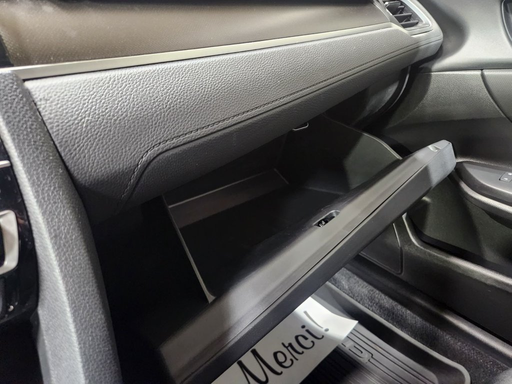 2019  Civic Sedan LX in Chicoutimi, Quebec - 26 - w1024h768px
