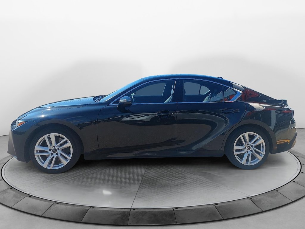 2025 Lexus IS in Sept-Îles, Quebec - 5 - w1024h768px