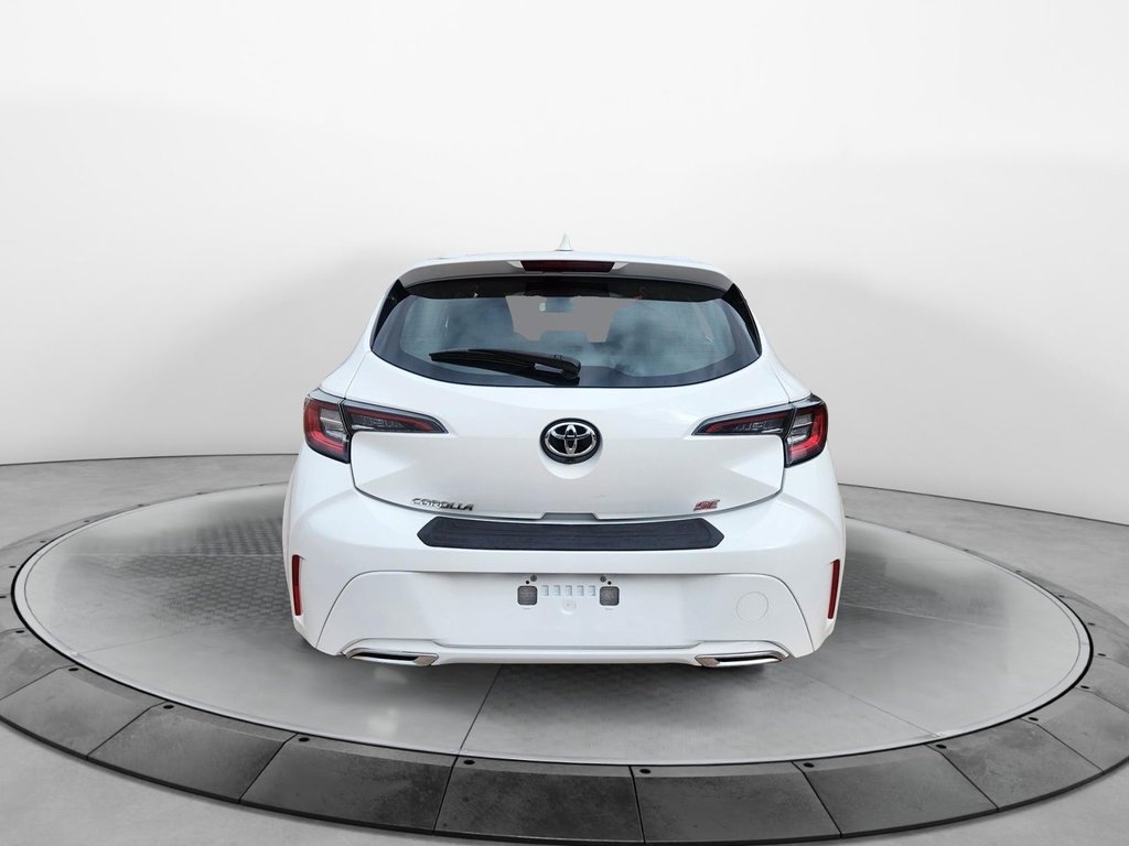 2019  Corolla Hatchback SE in Chicoutimi, Quebec - 4 - w1024h768px