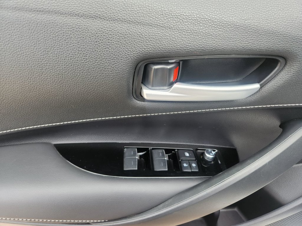 Corolla Hatchback SE 2019 à Chicoutimi, Québec - 20 - w1024h768px