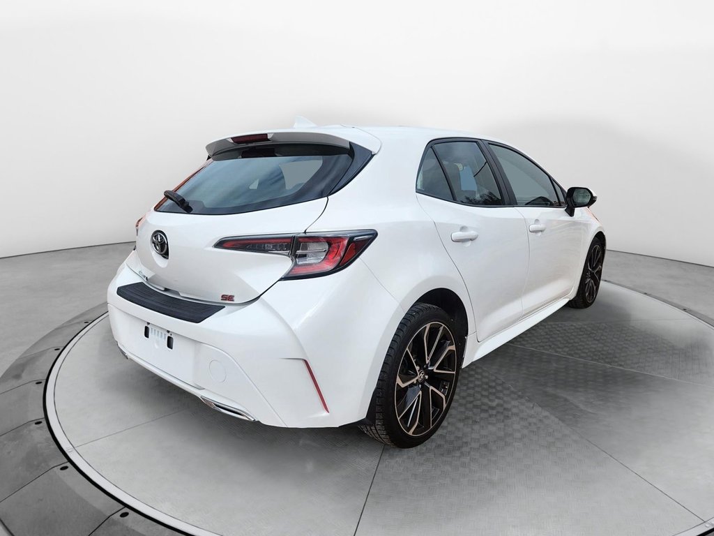 2019 Toyota Corolla Hatchback in Sept-Îles, Quebec - 5 - w1024h768px