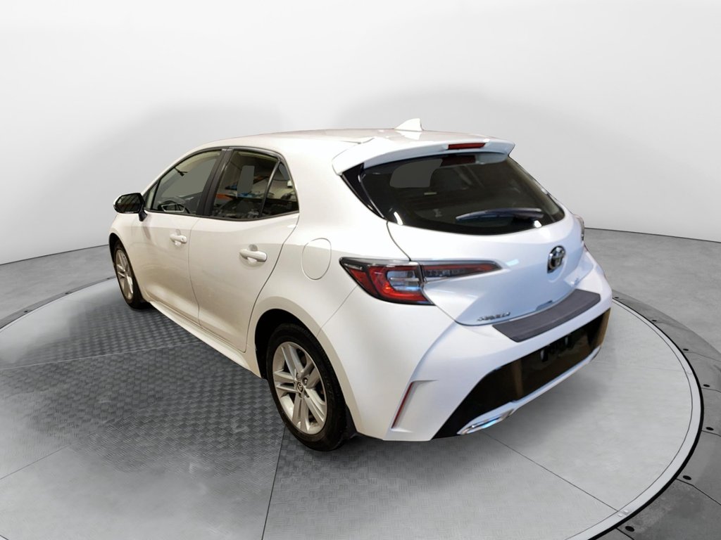 2022 Toyota Corolla Hatchback in Baie-Comeau, Quebec - 4 - w1024h768px