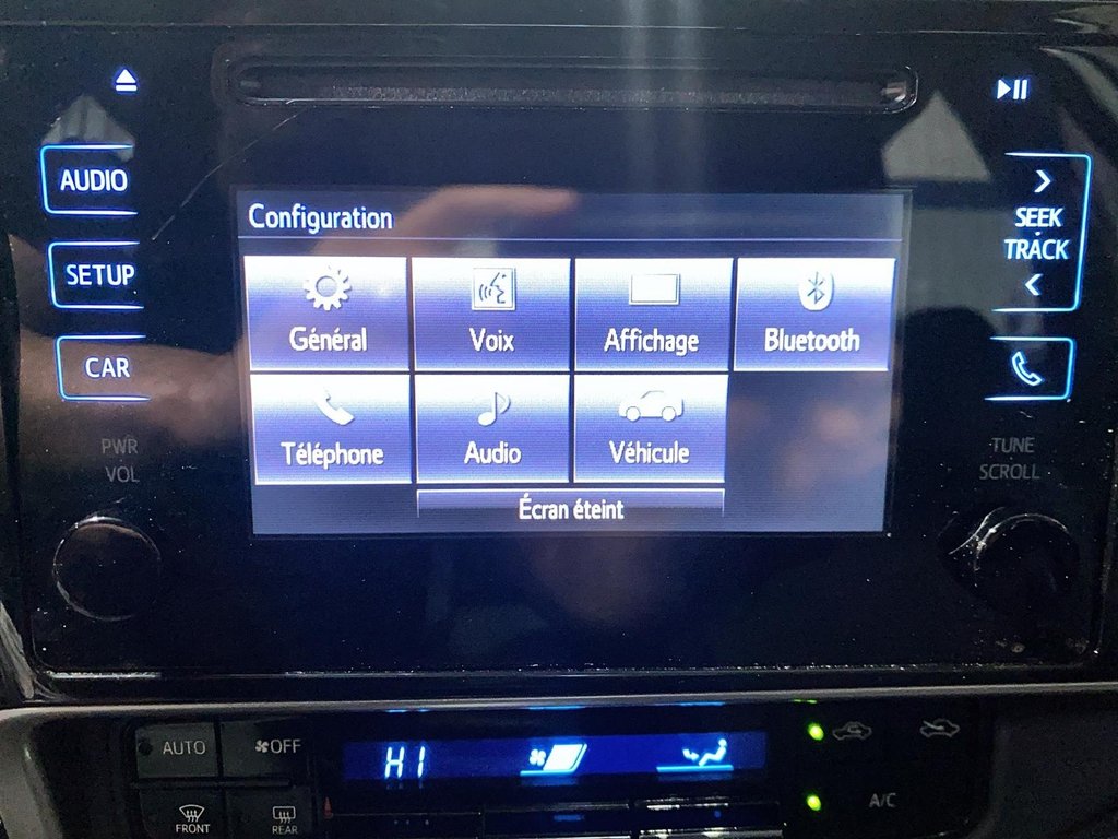 Toyota Corolla  2018 à Sept-Îles, Québec - 21 - w1024h768px