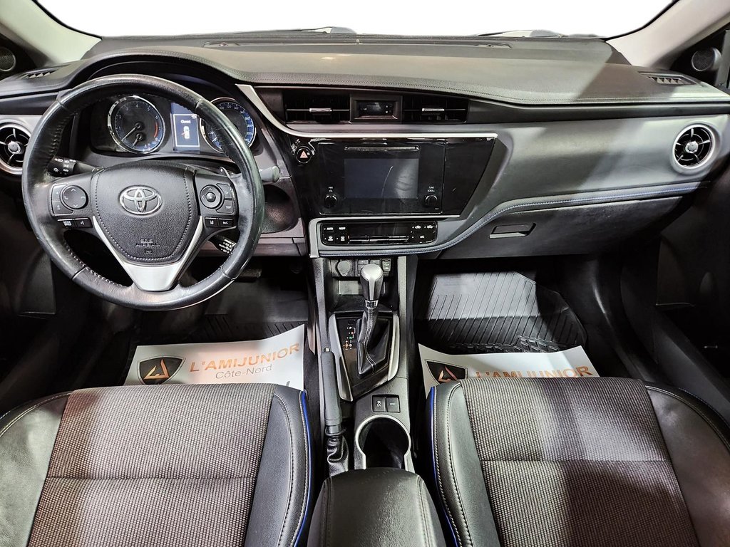2019 Toyota Corolla in Baie-Comeau, Quebec - 13 - w1024h768px