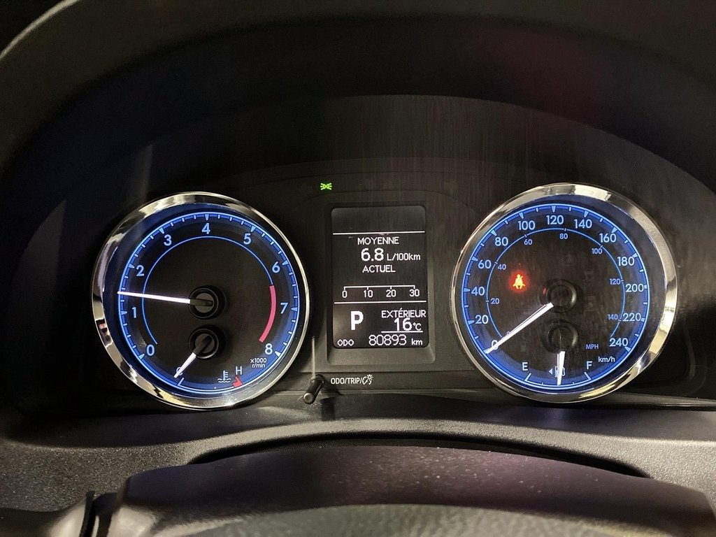 Toyota Corolla  2019 à Sept-Îles, Québec - 14 - w1024h768px