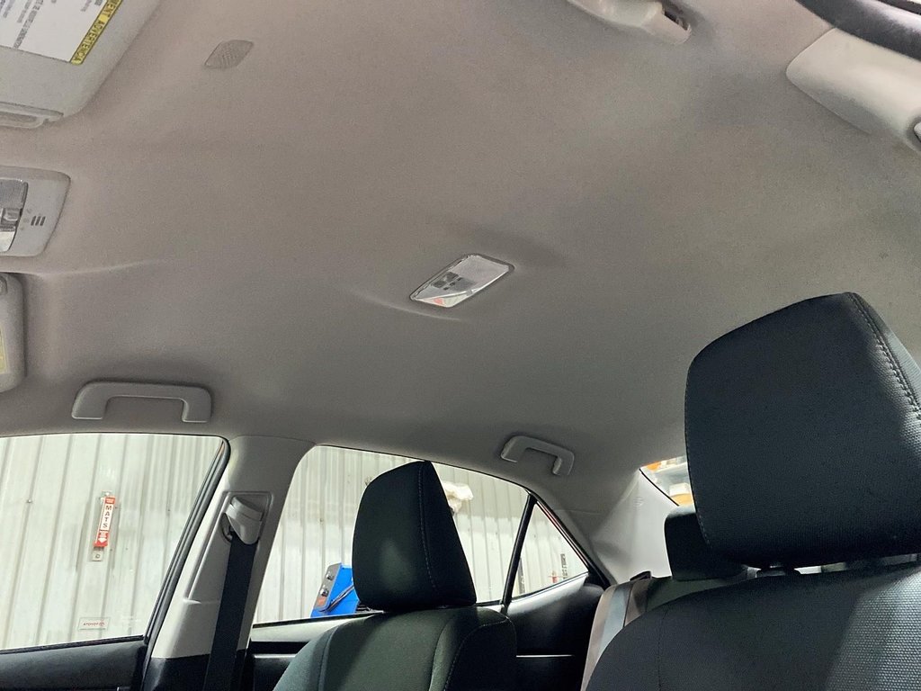 Toyota Corolla  2019 à Sept-Îles, Québec - 16 - w1024h768px