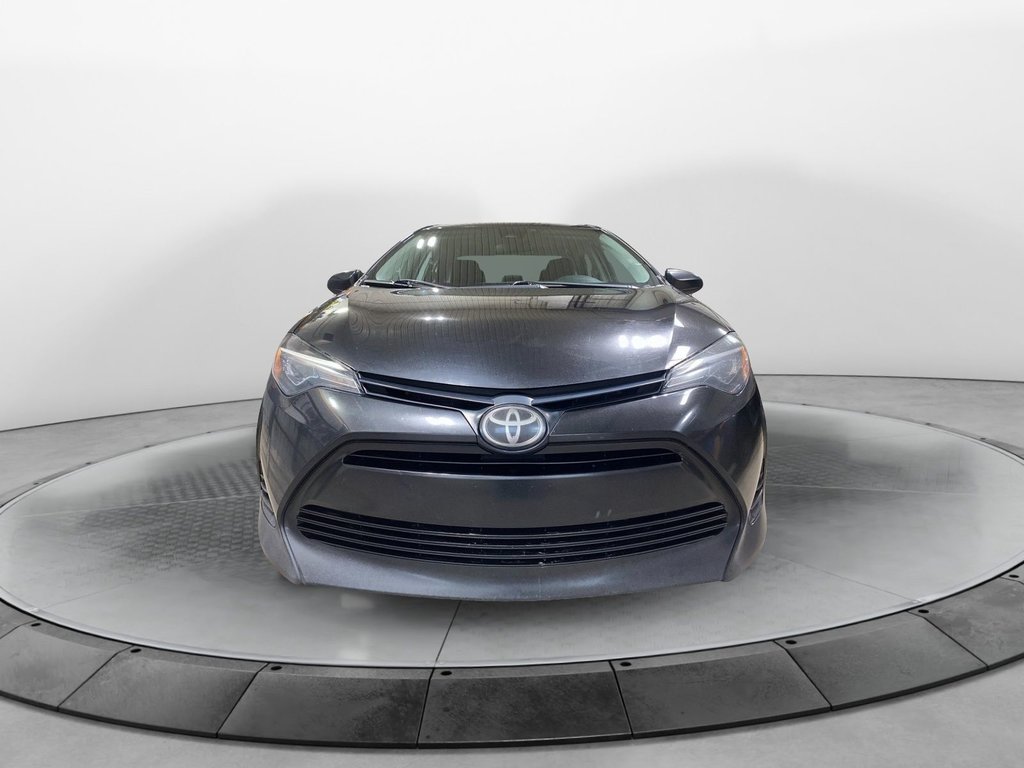 Toyota Corolla  2019 à Sept-Îles, Québec - 2 - w1024h768px
