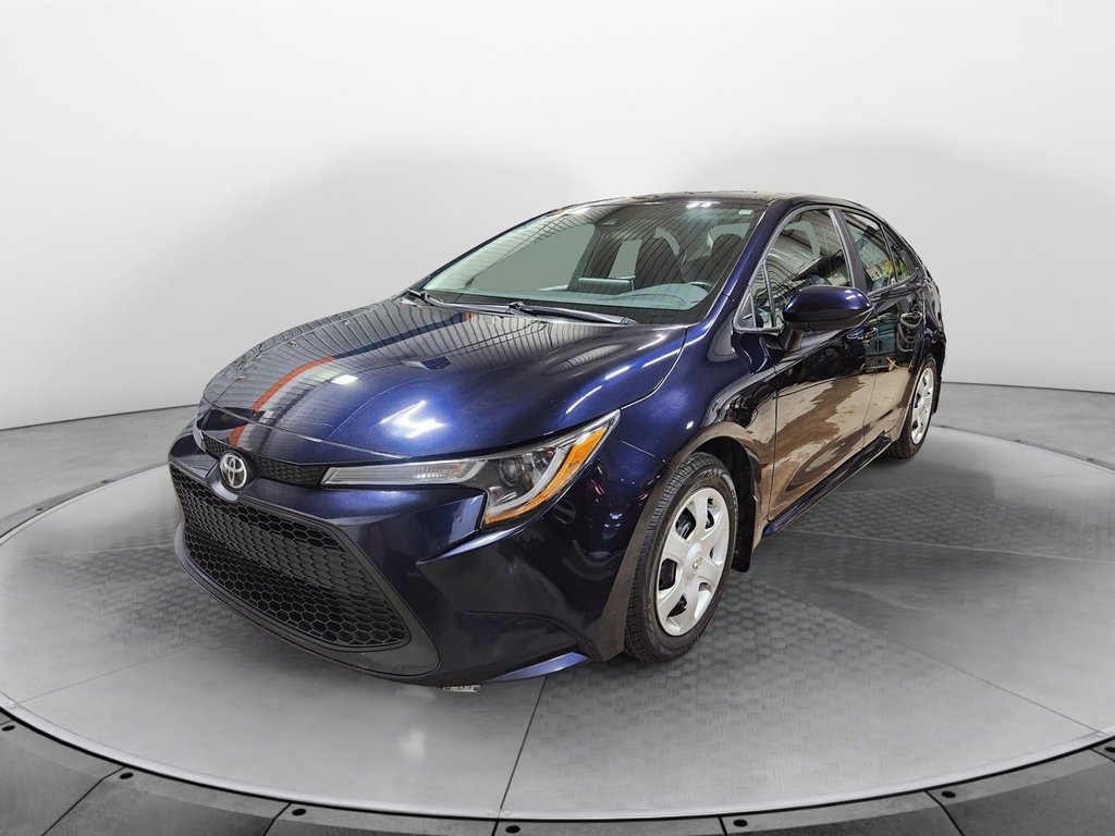 2020 Toyota Corolla in Sept-Îles, Quebec - 1 - w1024h768px