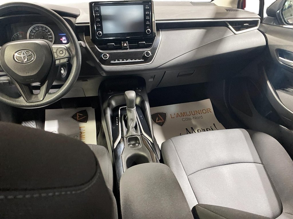 2020 Toyota Corolla in Jonquière, Quebec - 11 - w1024h768px
