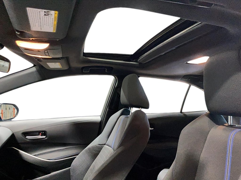 Toyota Corolla se 2020 à Jonquière, Québec - 11 - w1024h768px