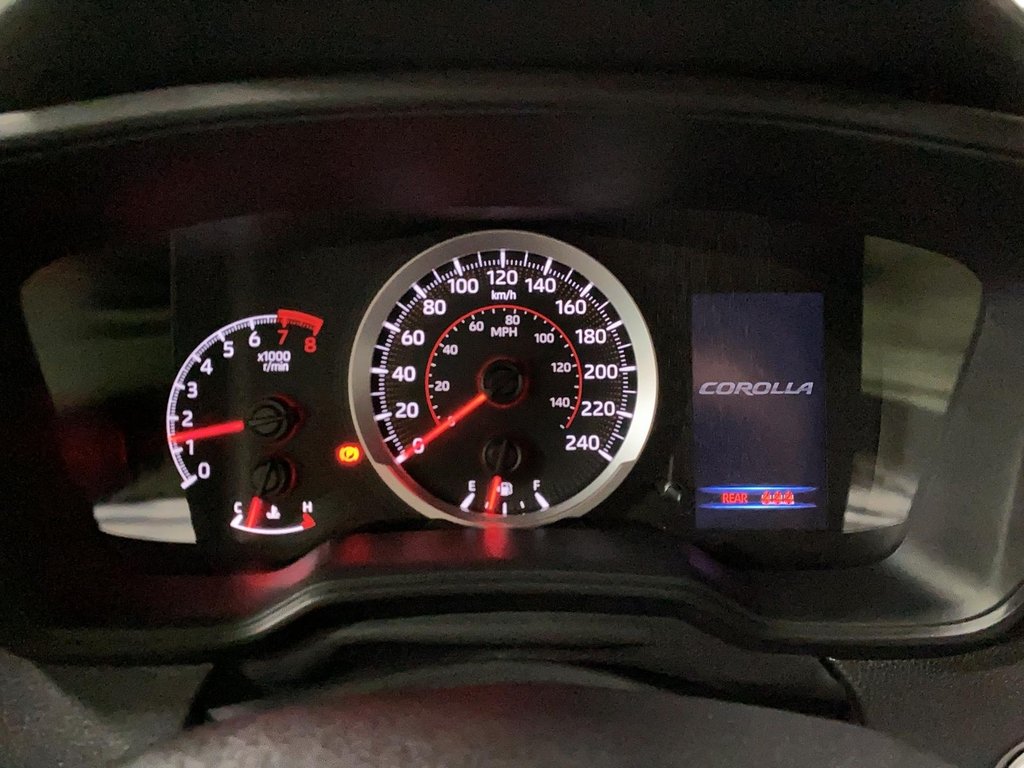 2021 Toyota Corolla in Baie-Comeau, Quebec - 13 - w1024h768px