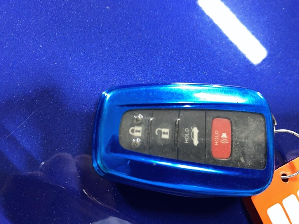 2021 Toyota Corolla in Baie-Comeau, Quebec - 18 - w1024h768px