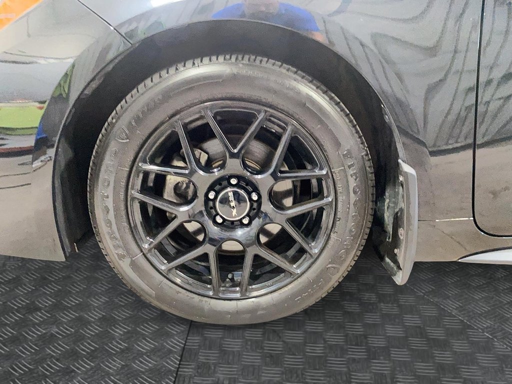 2021 Toyota Corolla SE in Chicoutimi, Quebec - 6 - w1024h768px