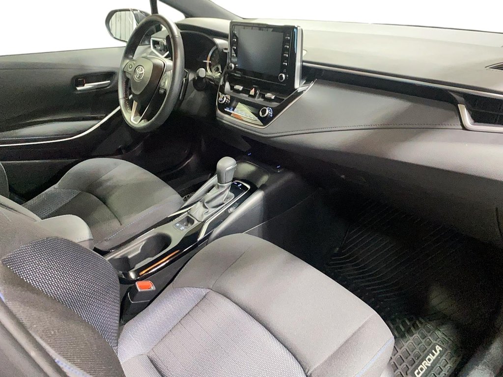 2021 Toyota Corolla SE in Chicoutimi, Quebec - 21 - w1024h768px