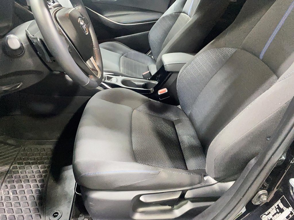2021 Toyota Corolla SE in Chicoutimi, Quebec - 11 - w1024h768px