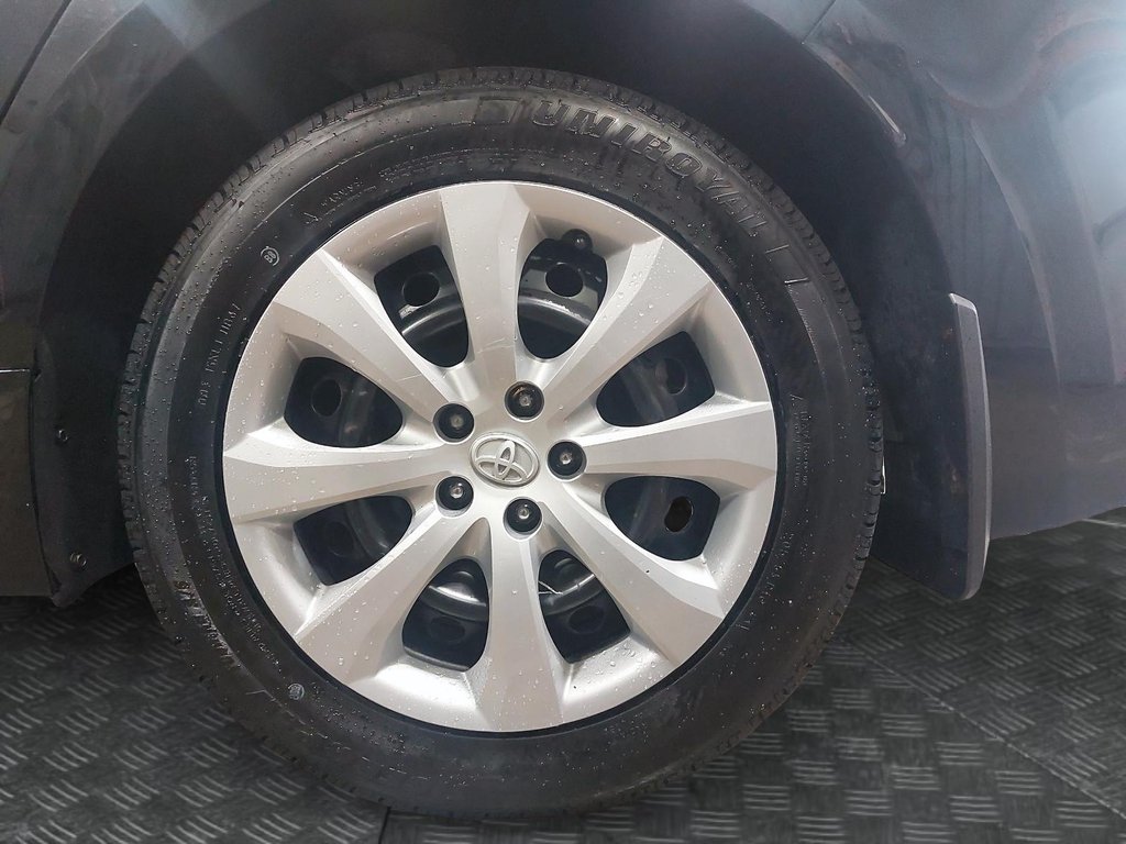 Toyota Corolla  2022 à Sept-Îles, Québec - 6 - w1024h768px