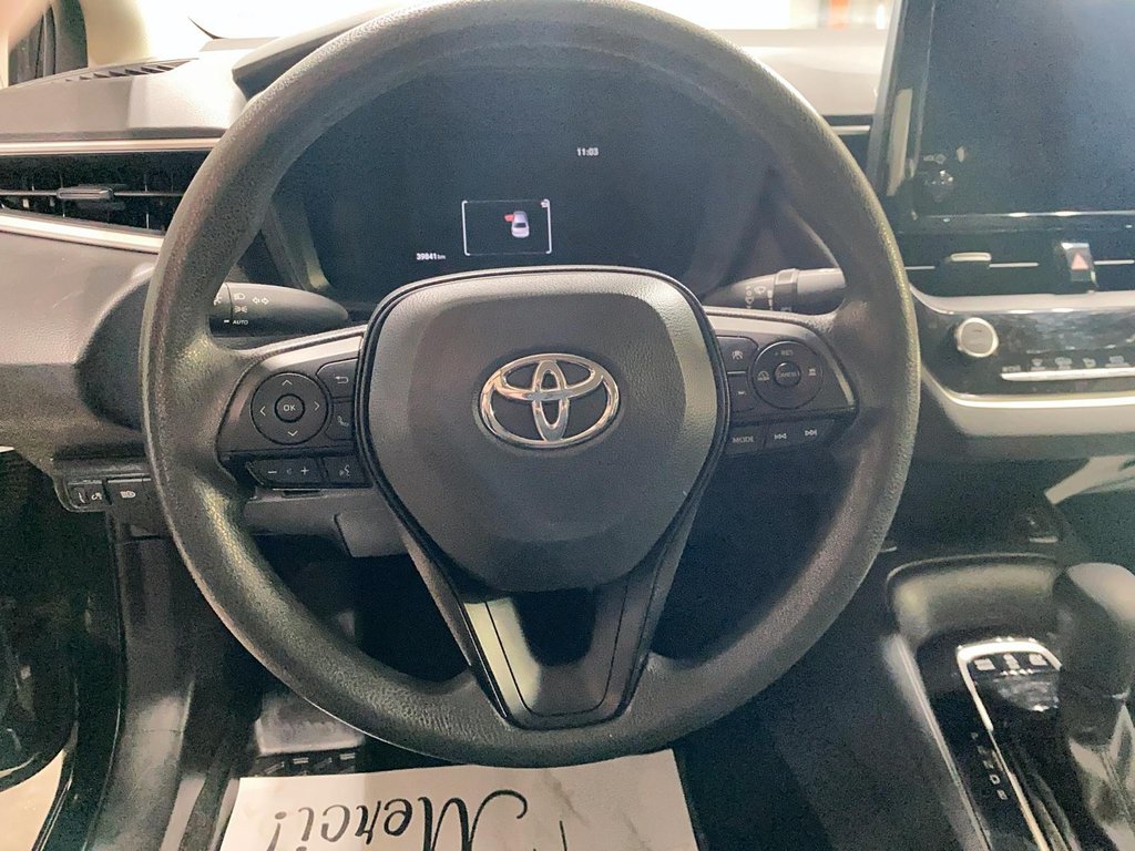 Toyota Corolla Hybrid LE 2023 à Chicoutimi, Québec - 15 - w1024h768px