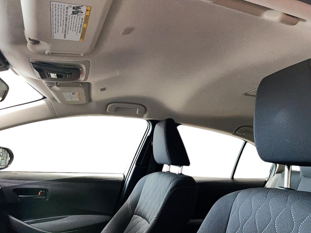 Toyota Corolla Hybrid LE 2023 à Chicoutimi, Québec - 13 - w1024h768px