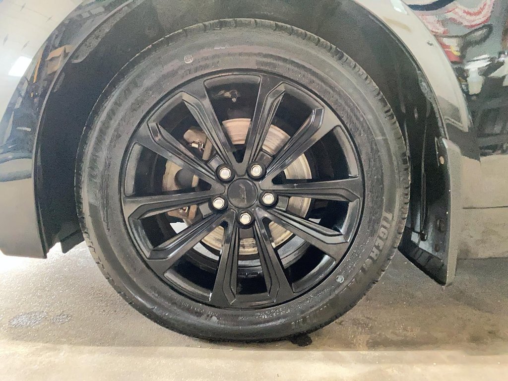 Toyota Corolla Hybrid LE 2023 à Chicoutimi, Québec - 8 - w1024h768px