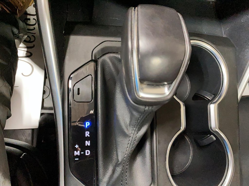 2020 Toyota Highlander in Jonquière, Quebec - 15 - w1024h768px