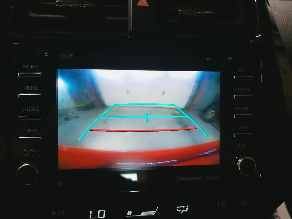 2020 Toyota Prius Prime in Jonquière, Quebec - 16 - w1024h768px