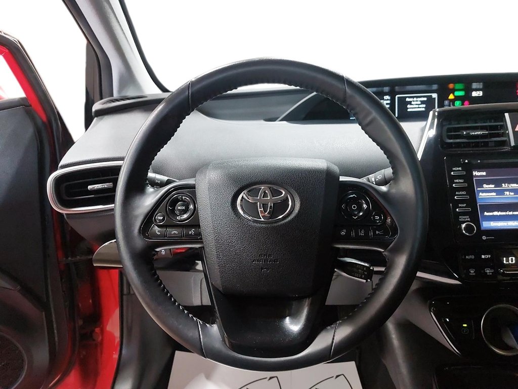 2020 Toyota Prius Prime in Jonquière, Quebec - 12 - w1024h768px