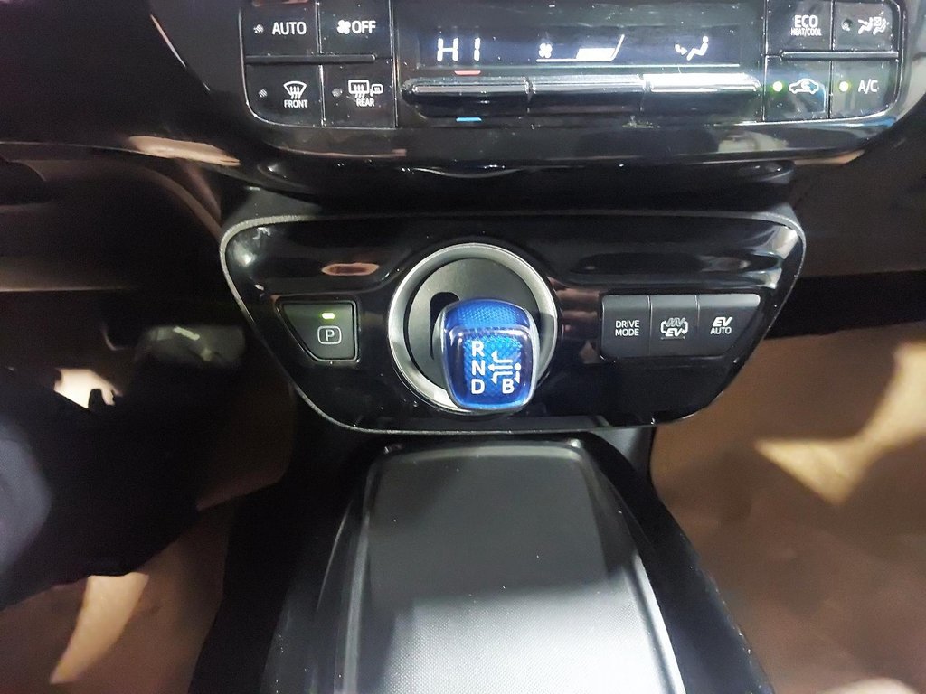 Toyota Prius Prime  2021 à Sept-Îles, Québec - 15 - w1024h768px