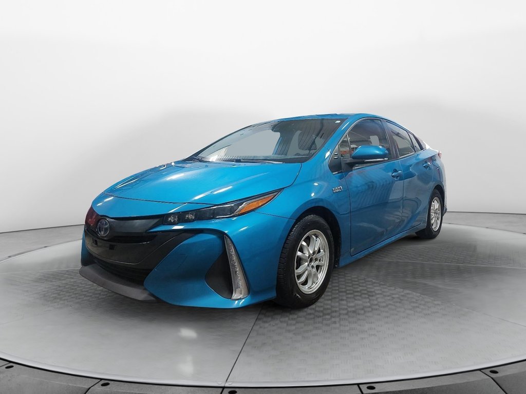 Toyota Prius Prime  2021 à Sept-Îles, Québec - 1 - w1024h768px