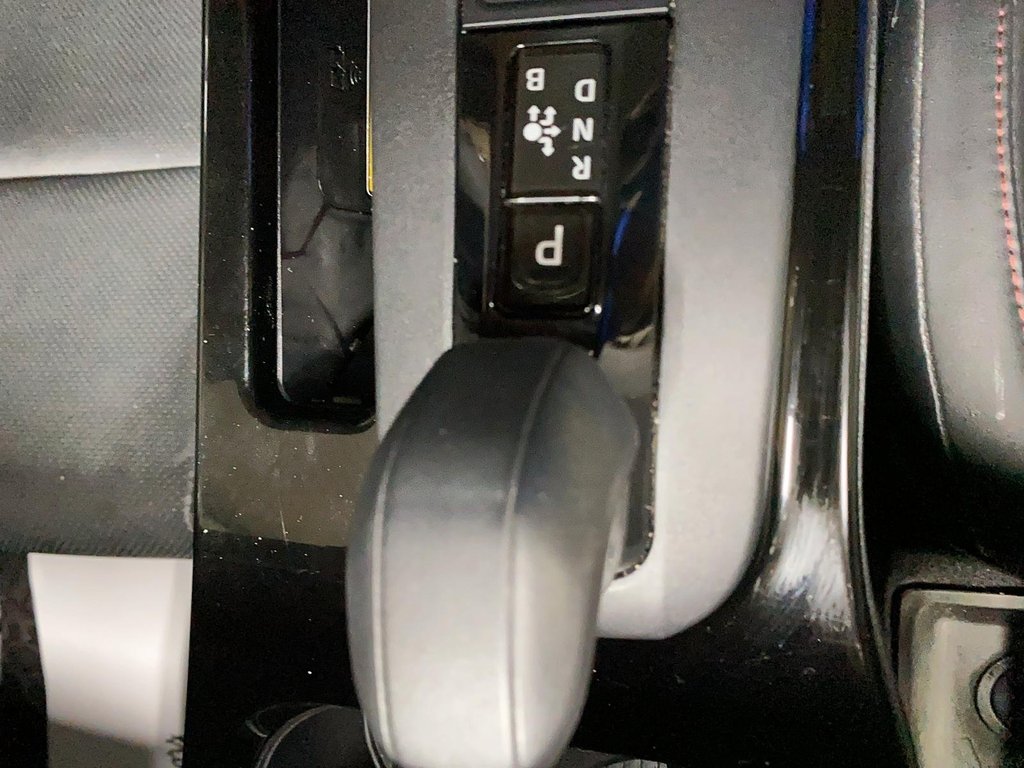 Toyota Prius Prime  2024 à Chicoutimi, Québec - 14 - w1024h768px