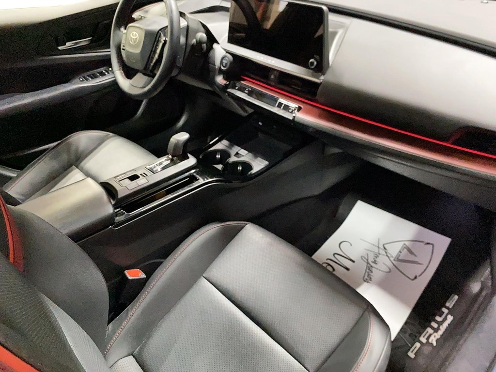 Toyota Prius Prime  2024 à Chicoutimi, Québec - 18 - w1024h768px