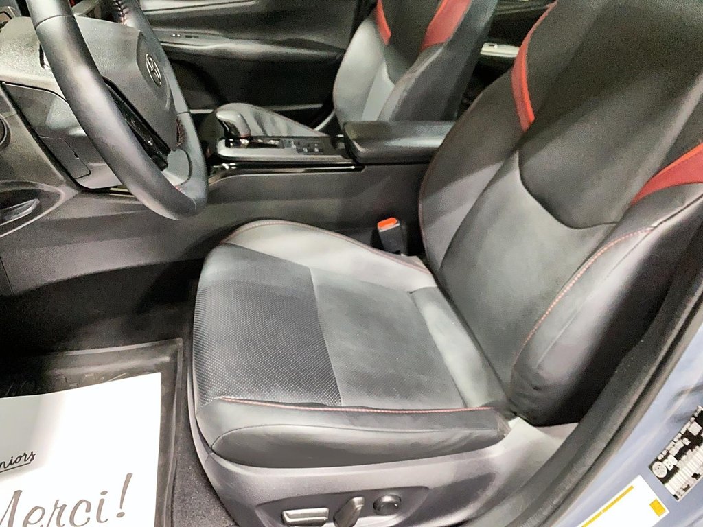 Toyota Prius Prime  2024 à Chicoutimi, Québec - 10 - w1024h768px