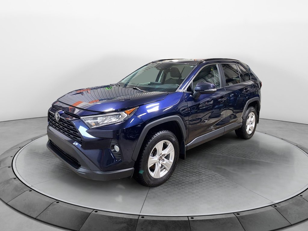 Toyota RAV4 AWD XLE  2021 à Chicoutimi, Québec - 1 - w1024h768px