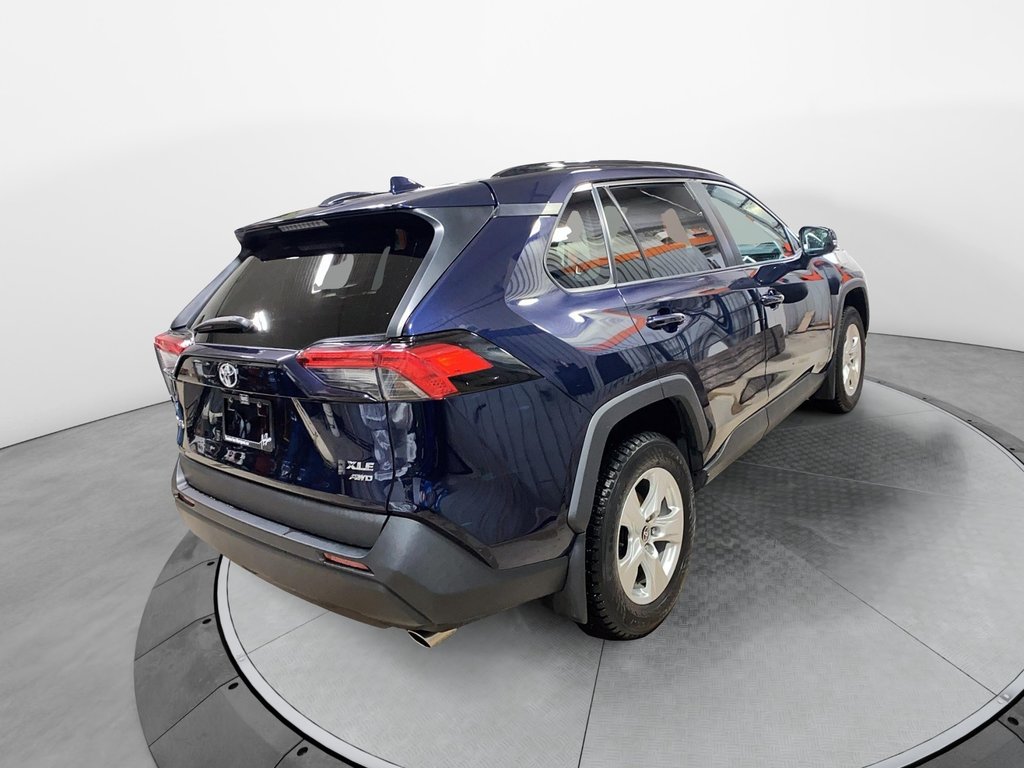 Toyota RAV4 AWD XLE  2021 à Chicoutimi, Québec - 4 - w1024h768px