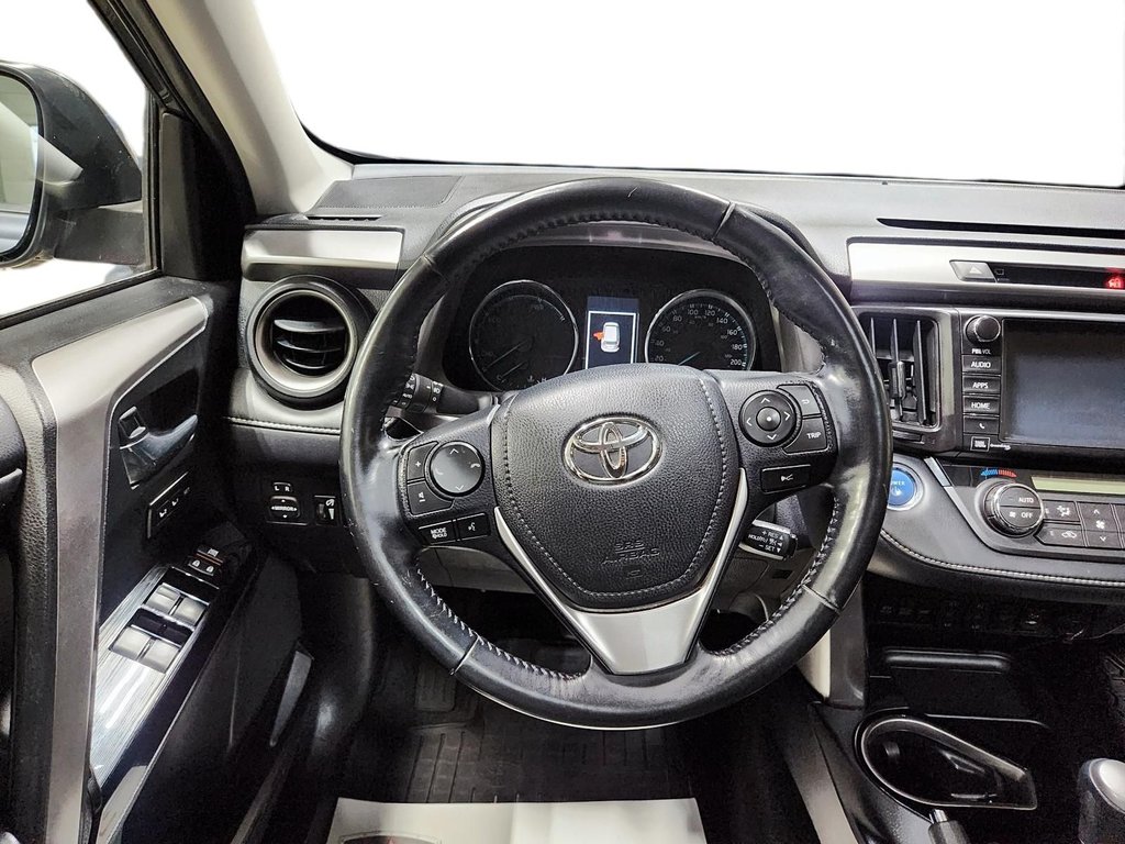 2015  RAV4 Hybrid Limited in Chicoutimi, Quebec - 15 - w1024h768px