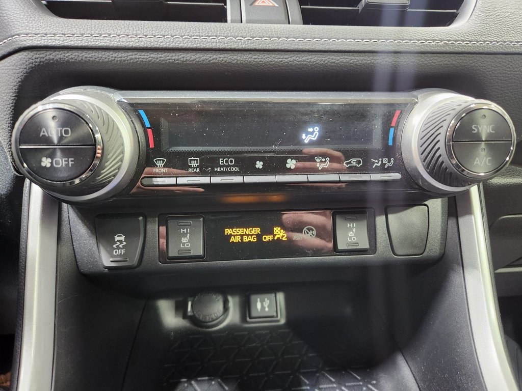 Toyota RAV4  2019 à Sept-Îles, Québec - 25 - w1024h768px
