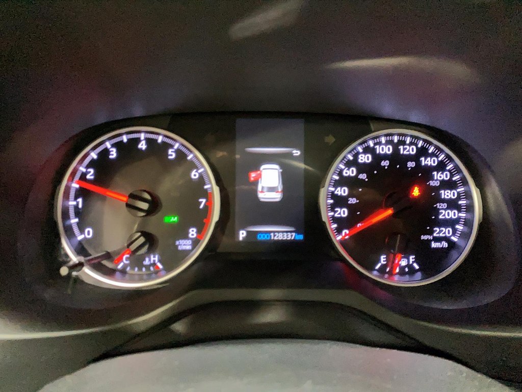 2019 Toyota RAV4 in Baie-Comeau, Quebec - 16 - w1024h768px