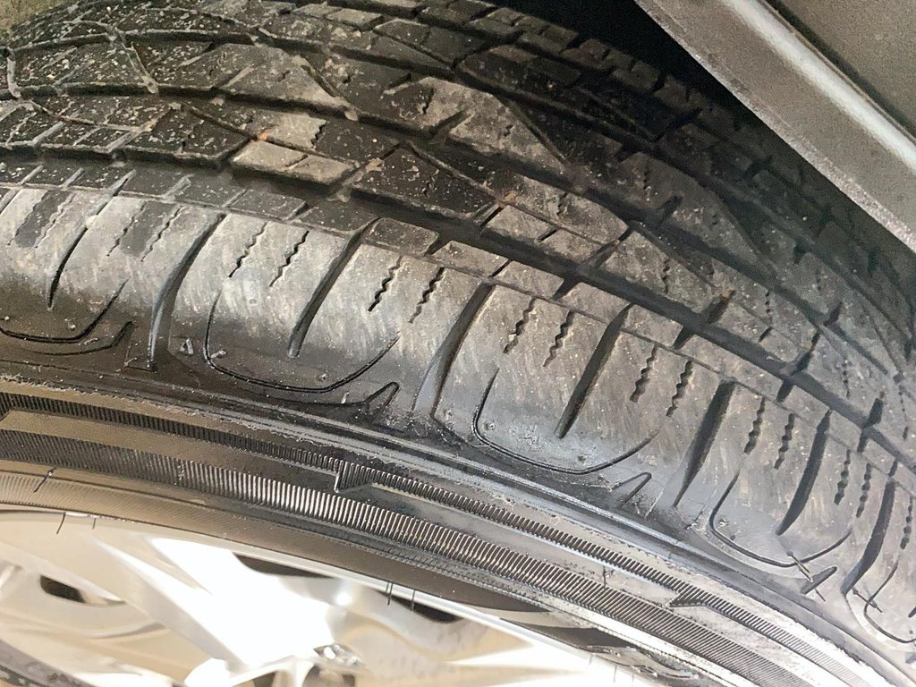 Toyota RAV4  2020 à Jonquière, Québec - 21 - w1024h768px