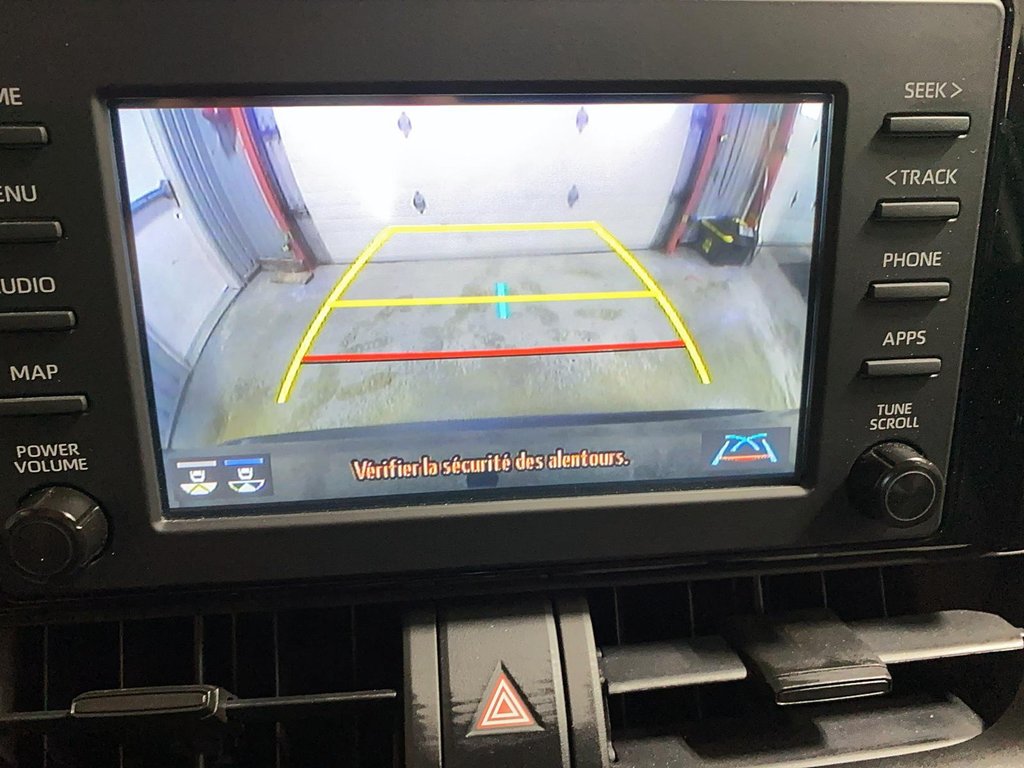 2020 Toyota RAV4 in Jonquière, Quebec - 16 - w1024h768px
