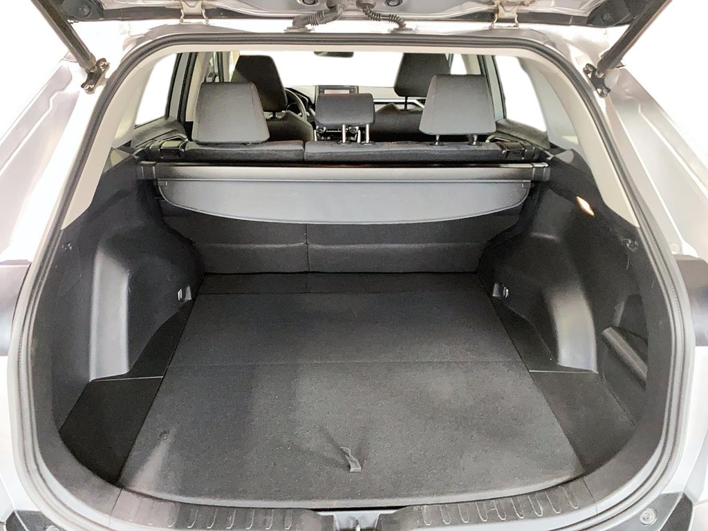 2021 Toyota RAV4 in Baie-Comeau, Quebec - 6 - w1024h768px