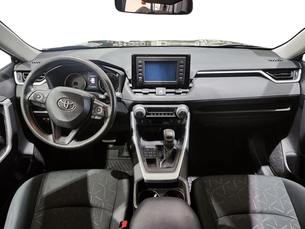 2021 Toyota RAV4 LE in Chicoutimi, Quebec - 15 - w1024h768px