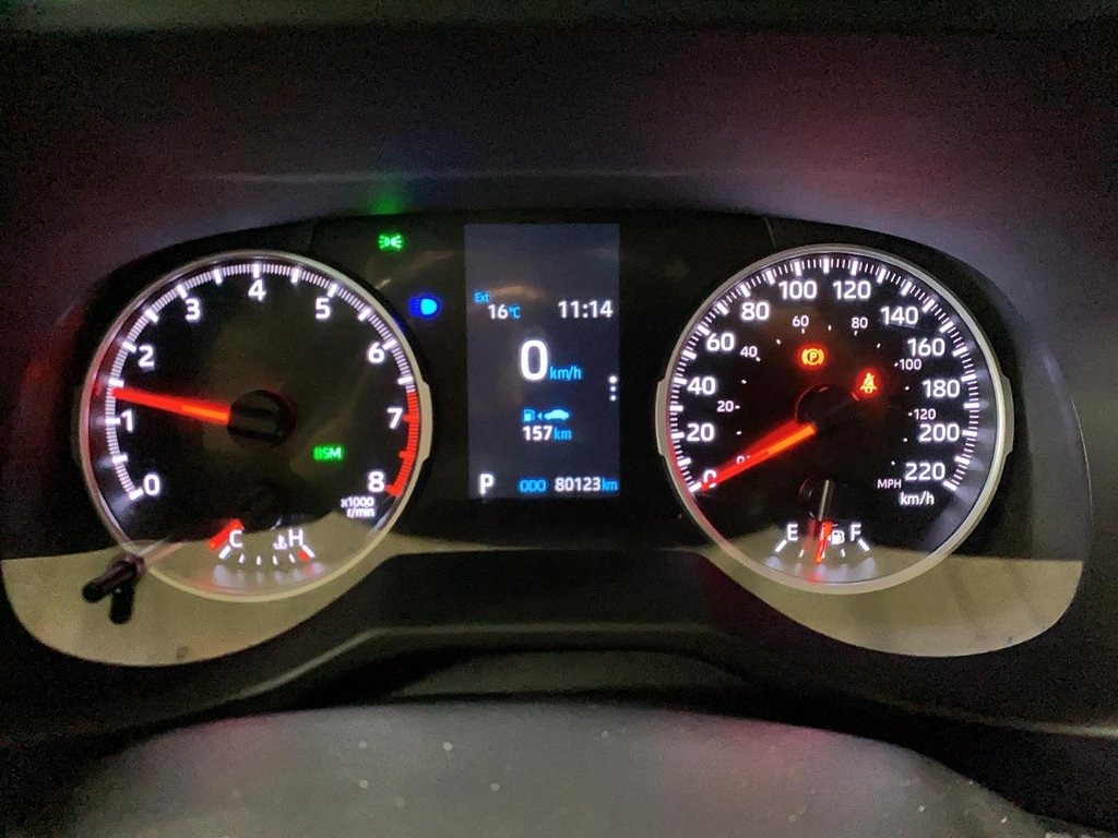 2021 Toyota RAV4 in Sept-Îles, Quebec - 17 - w1024h768px