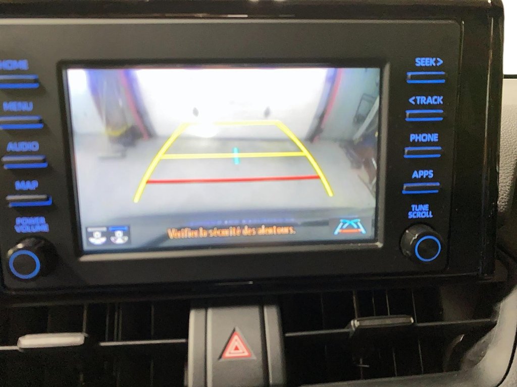 2021 Toyota RAV4 in Sept-Îles, Quebec - 18 - w1024h768px