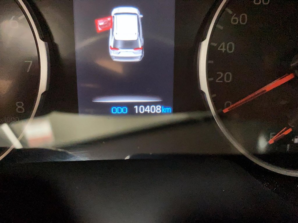 2022 Toyota RAV4 in Baie-Comeau, Quebec - 11 - w1024h768px