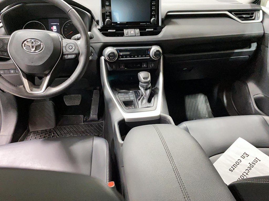 2022 Toyota RAV4 in Baie-Comeau, Quebec - 5 - w1024h768px